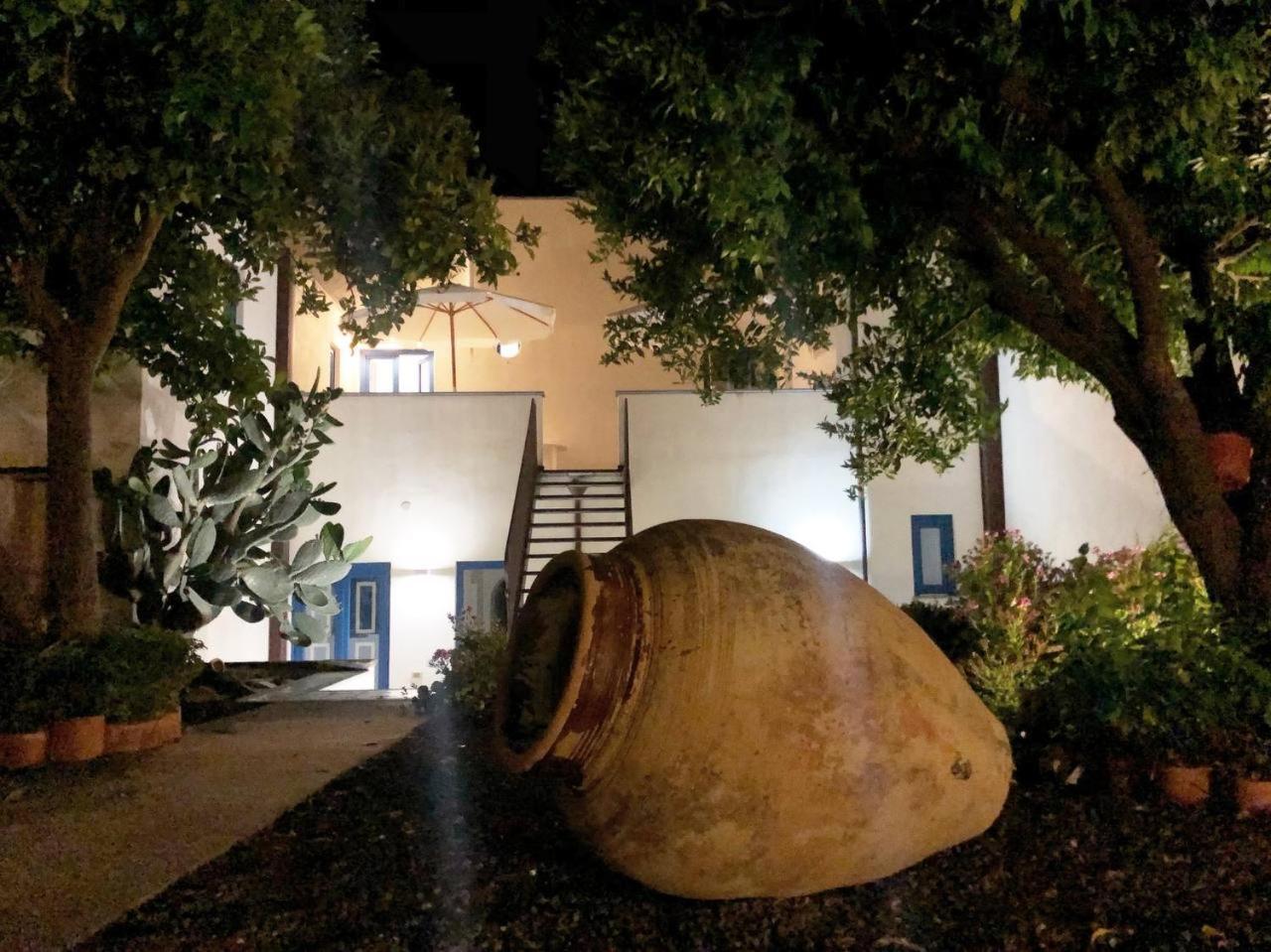 Punta Sallustro Lipari Eksteriør bilde